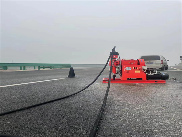 黄州马路路基路面开裂下沉注浆加固灌浆